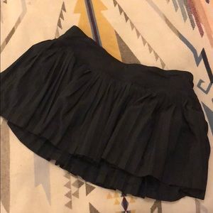 Lululemon pleated skirt